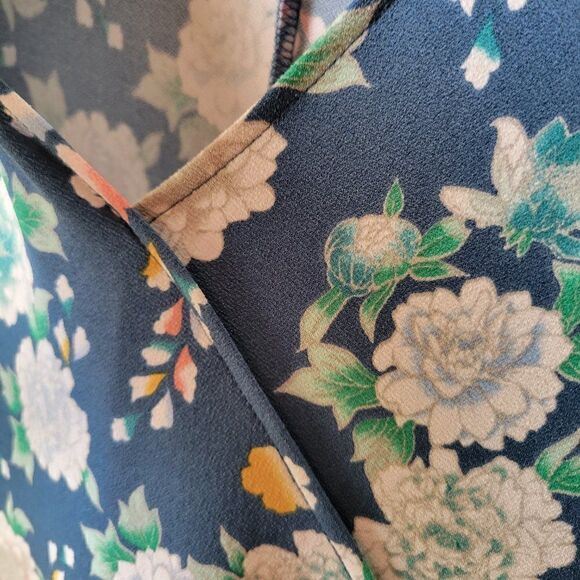 WORN ONCE AEROPOSTALE BLUE FLORAL WRAP STYLE DRESS SZ SMALL - Picture 13 of 16